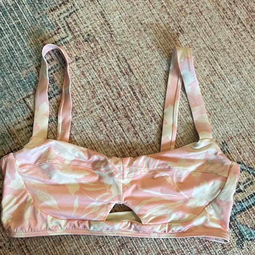 l*space Revolve Flora Bikini Top‎ in Paradise Blooms Pink White Size XL NEW